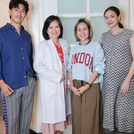 คุณเป๊ก-คุณนิว