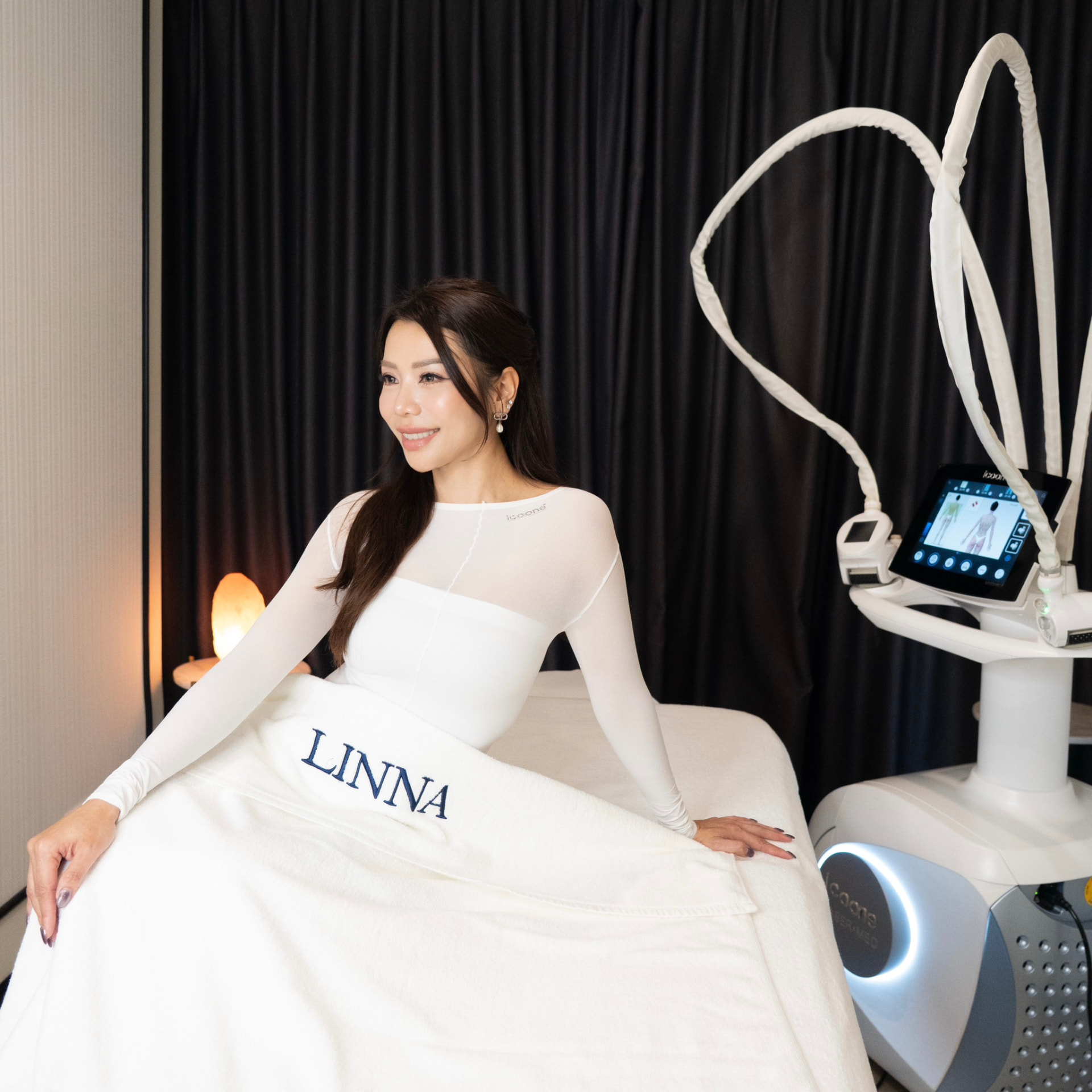 iCOONE Body Sculpting treatment at LINNA Clinic