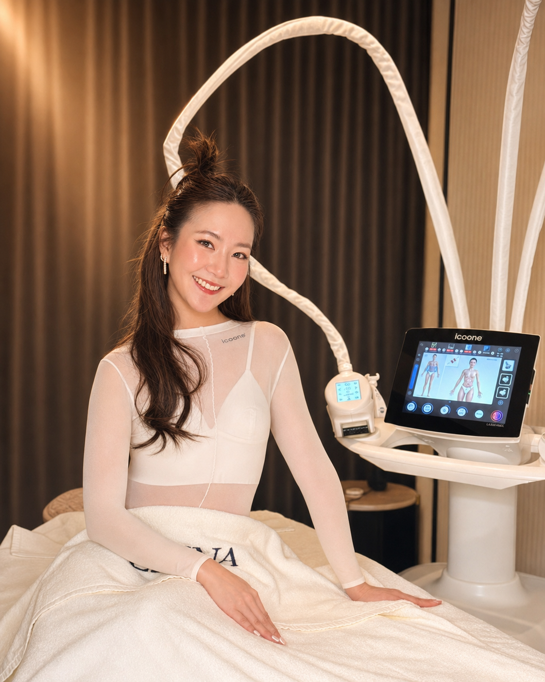 LINNA Body Sculpting by iCOONE treatment session at LINNA Clinic