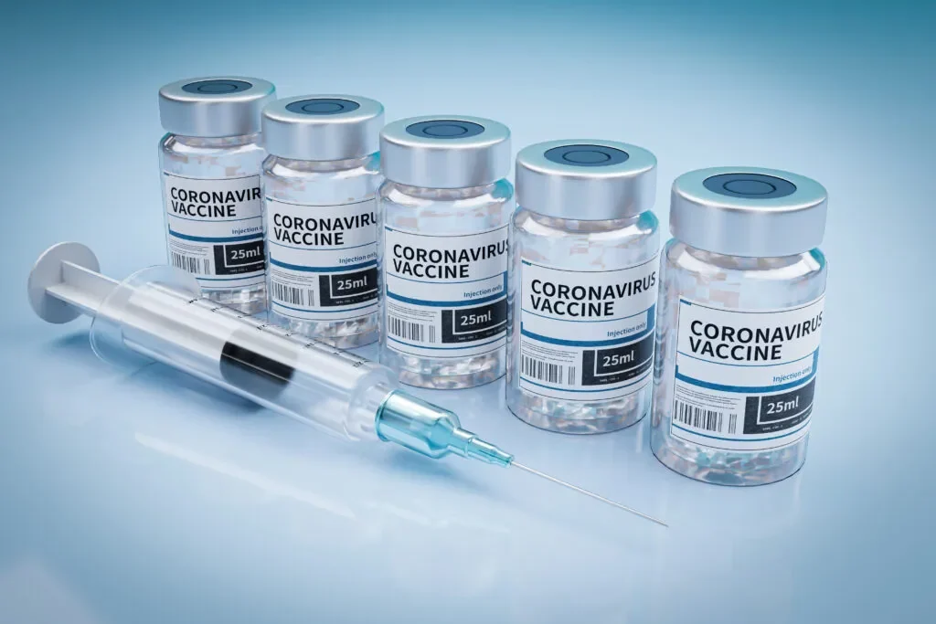 วัคซีนโควิด (COVID-19 Vaccine) คืออะไร? มีข้อดีข้อเสียอย่างไร?