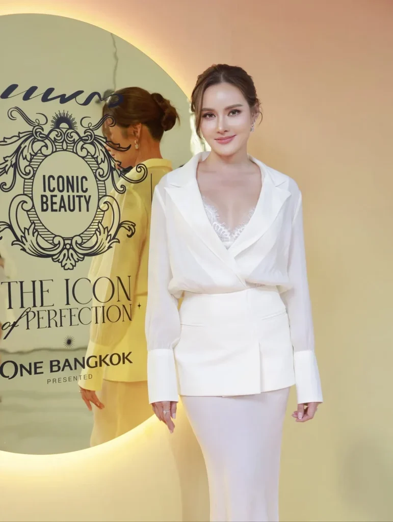 LINNA Clinic คว้า 2 รางวัลใหญ่จาก PRAEW ICONIC BEAUTY 2025 การันตีความเป็นผู้นำด้าน HIFU 4 ปีซ้อน!!