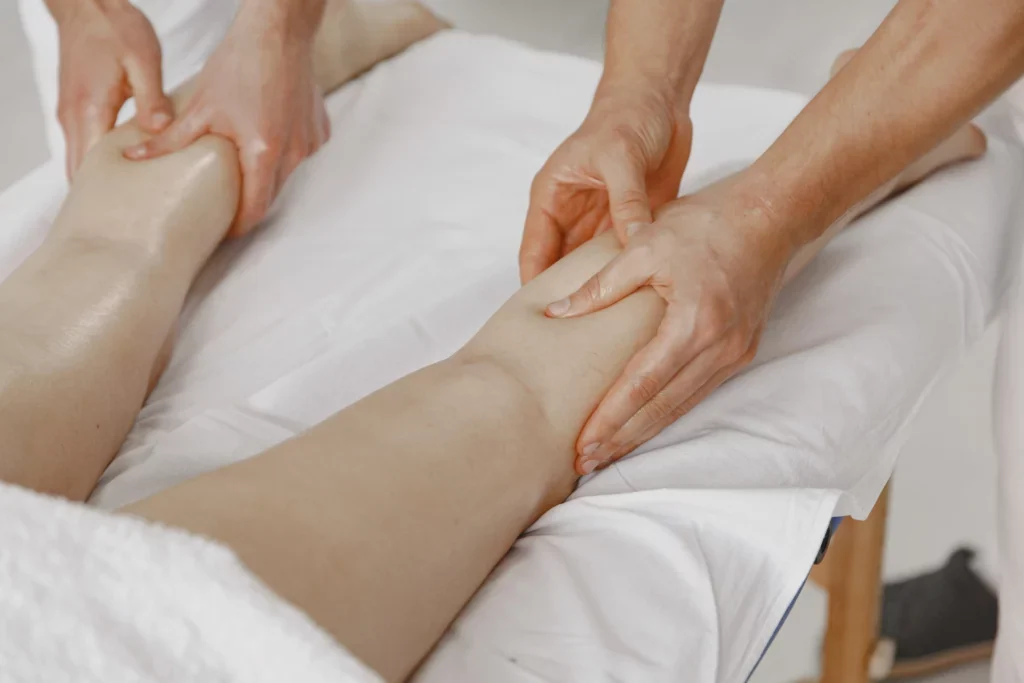 Lymphatic Drainage คืออะไร？ช่วยเรื่องไหนบ้าง และข้อควรรู้ก่อนตัดสินใจทำ