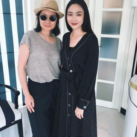 คุณต๊ะ วราภรณ์ ศิริบุญมา